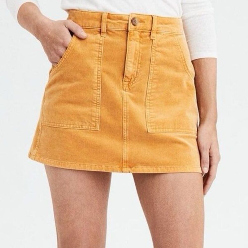 American Eagle Corduroy high rise A-Line skirt + pockets!
